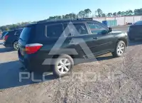 2010 Toyota Highlander фото