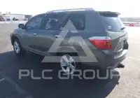 2010 Toyota Highlander фото