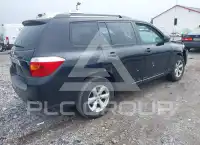 2010 Toyota Highlander photo
