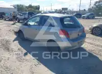 2010 Toyota YARIS photo