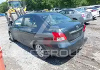 2010 Toyota YARIS photo