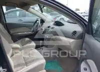 2010 Toyota YARIS фото