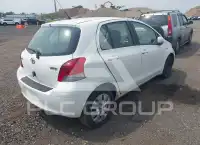 2010 Toyota YARIS фото