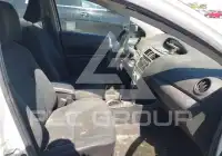 2010 Toyota YARIS фото