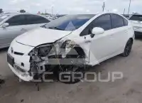 2010 Toyota PRIUS фото
