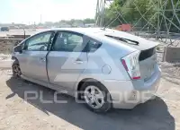 2010 Toyota PRIUS фото