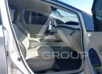 2010 Toyota PRIUS фото
