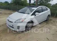 2010 Toyota PRIUS фото