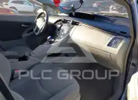 2010 Toyota PRIUS фото