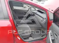 2010 Toyota PRIUS фото