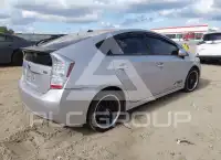 2010 Toyota PRIUS фото