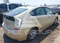 2010 Toyota PRIUS фото