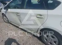 2010 Toyota PRIUS фото