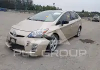 2010 Toyota PRIUS фото
