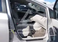 2010 Toyota PRIUS фото