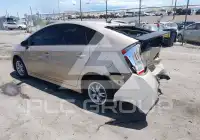 2010 Toyota PRIUS фото