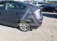 2010 Toyota PRIUS фото