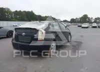 2010 Toyota PRIUS фото