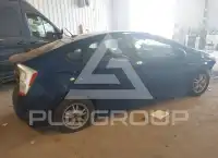 2010 Toyota PRIUS фото