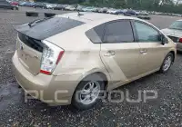 2010 Toyota PRIUS фото
