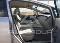 2010 Toyota PRIUS фото