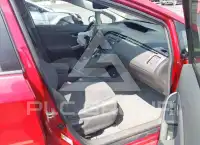 2010 Toyota PRIUS фото