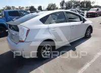 2010 Toyota PRIUS фото