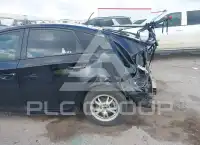2010 Toyota PRIUS фото