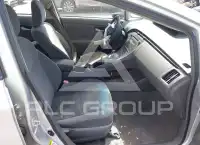 2010 Toyota PRIUS фото