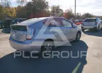 2010 Toyota PRIUS фото