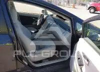 2010 Toyota PRIUS фото
