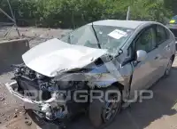 2010 Toyota PRIUS фото