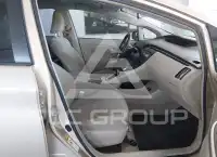 2010 Toyota PRIUS фото