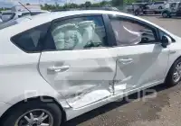 2010 Toyota PRIUS фото