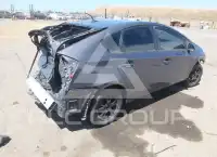 2010 Toyota PRIUS фото