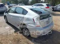 2010 Toyota PRIUS фото