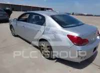 2010 Toyota AVALON фото