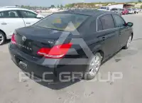 2010 Toyota AVALON фото