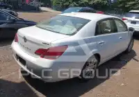 2010 Toyota AVALON фото