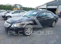 2010 Toyota AVALON фото