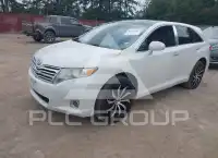 2010 Toyota VENZA photo