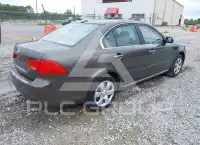2010 KIA Optima photo