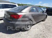 2010 KIA Forte photo