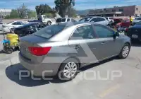 2010 KIA Forte фото
