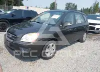 2010 KIA Rondo photo