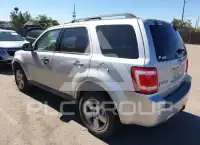 2010 Ford ESCAPE photo