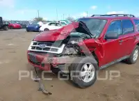 2010 Ford ESCAPE photo