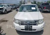 2010 Ford ESCAPE photo