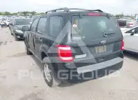 2010 Ford ESCAPE photo