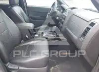 2010 Ford ESCAPE photo